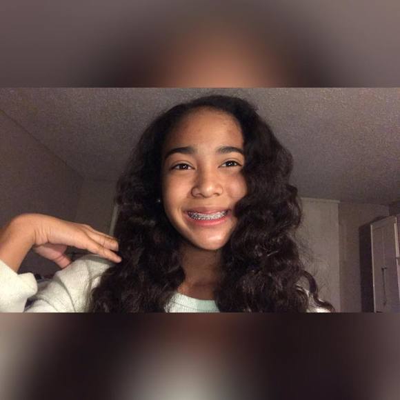 Meet your Posher, Tatiana - Picture 1 of 1